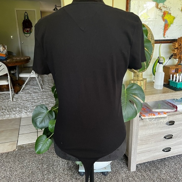 Tommy Hilfiger Black Short Sleeve Fitted Bodysuit - Picture 3 of 8
